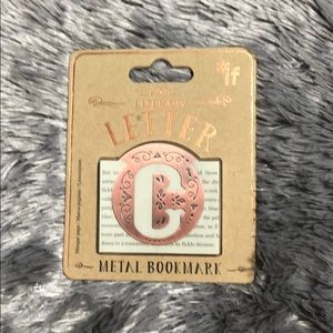 letter c bookmark